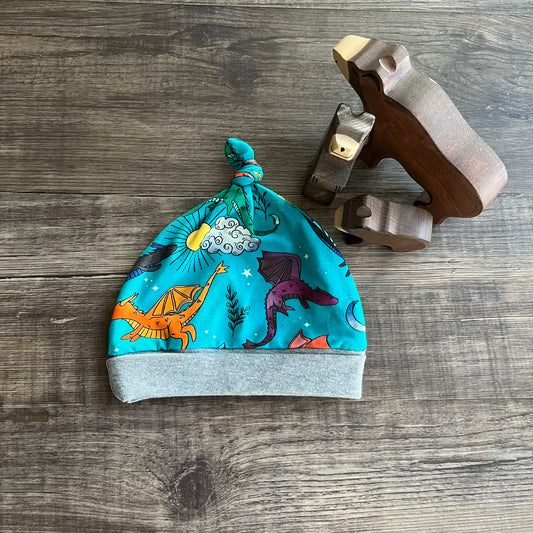 Knotted Baby Hats - 3-6m- Ready to Post