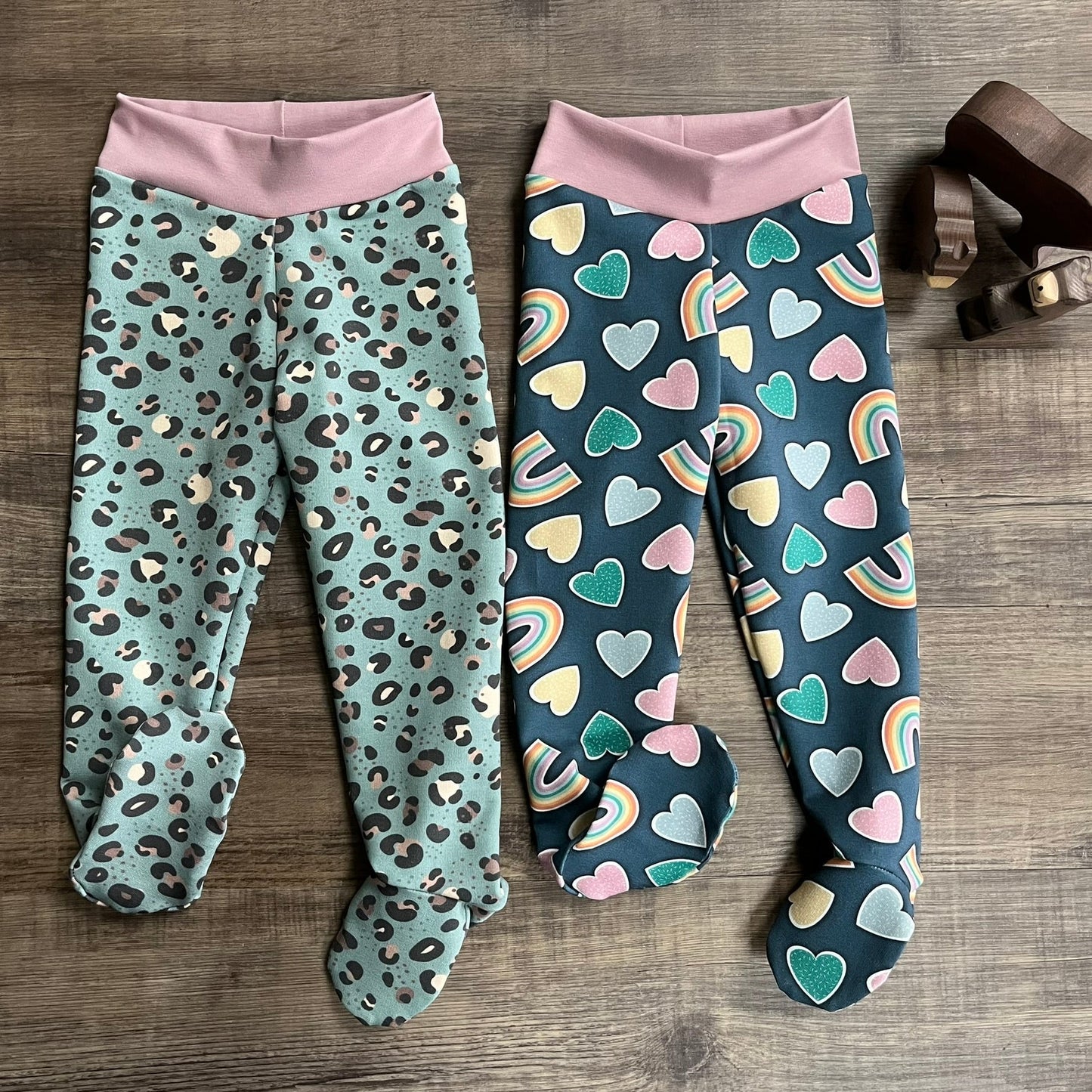 Splish Splash - Natural - PRE ORDER - Footed Leggings