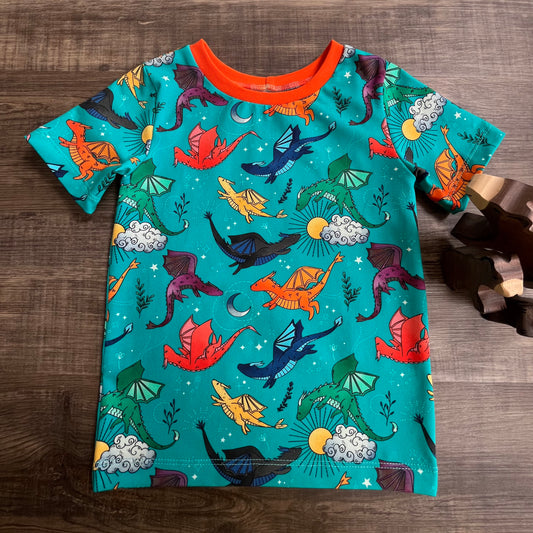 Dragons - Tropical - Short Sleeve T-Shirt ready to post 3-4 years