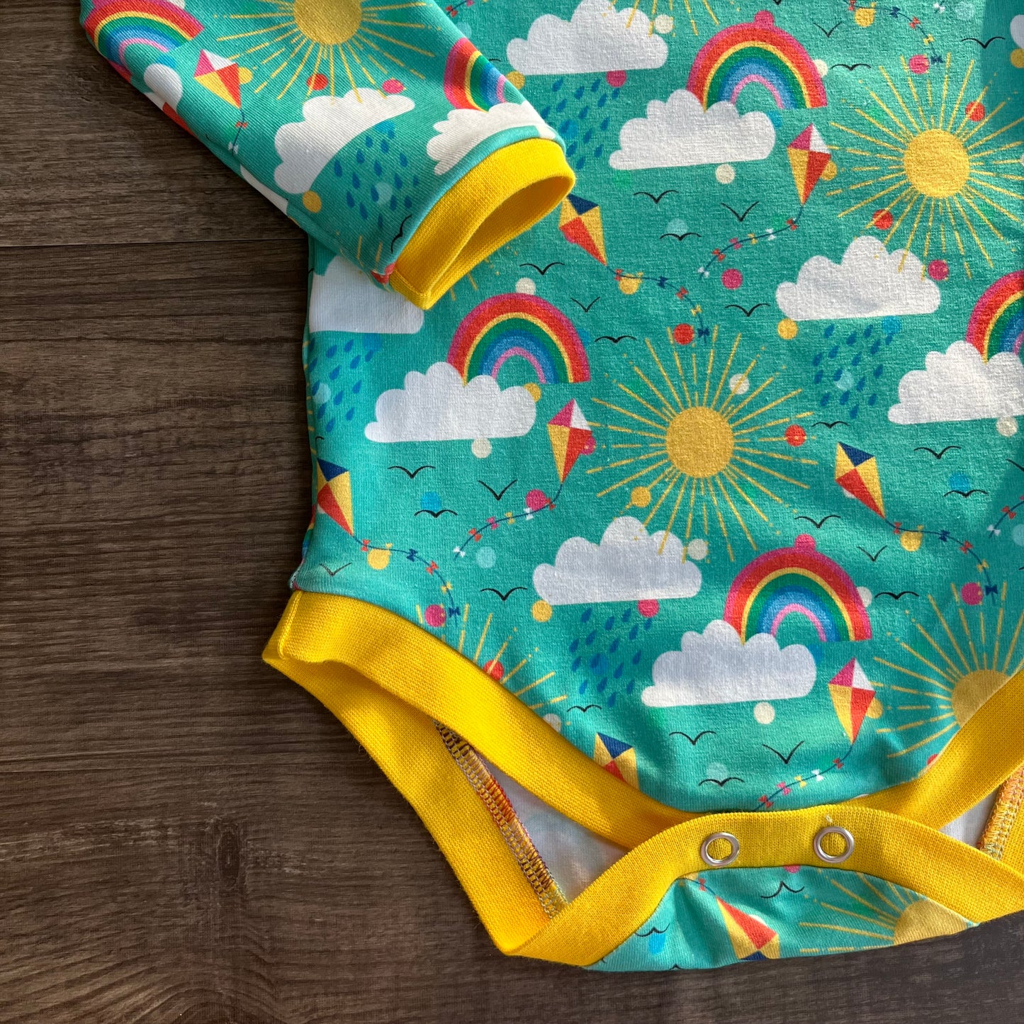 Weather clouds- bodysuit vest 12-18m