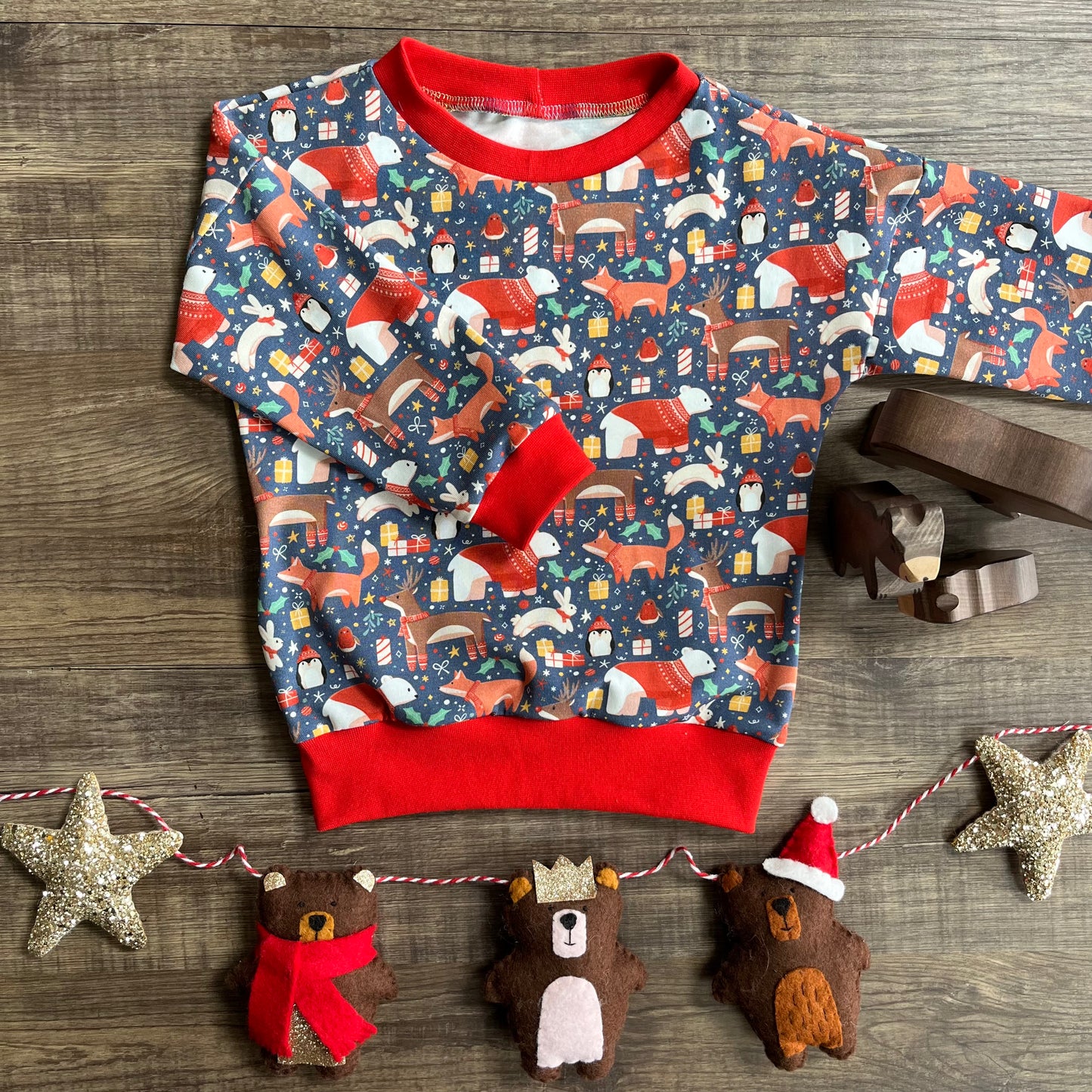 Christmas jumpers - ready to post - 12-18m