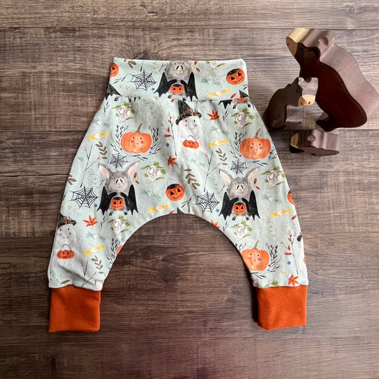 Halloween Friends - Harem Leggings - ready to post