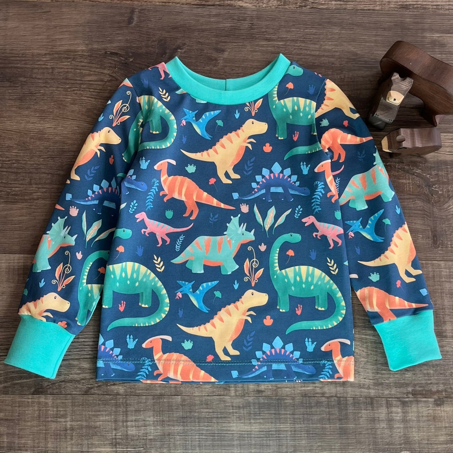 Festive Penguins - Long Sleeve T-Shirts