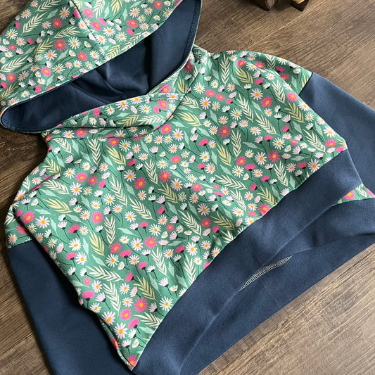 Big Kids Cropped Hoodie - 4-5 years - Ready to Post