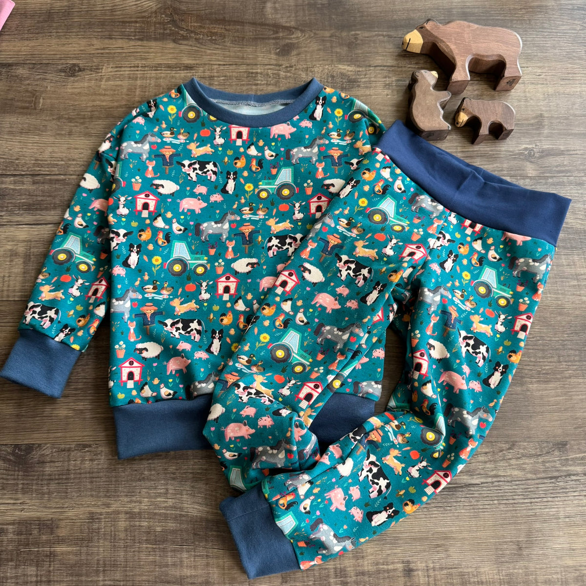 Jumper and Jogger Set - Farm Yard (Indigo) - 2-3 Years