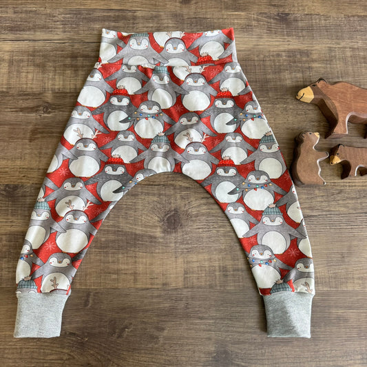 Penguin Party - Harem Leggings - ready to post