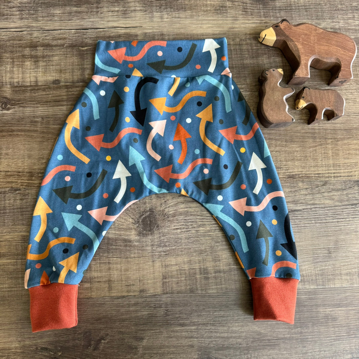 Arrows - Harem Leggings - ready to post