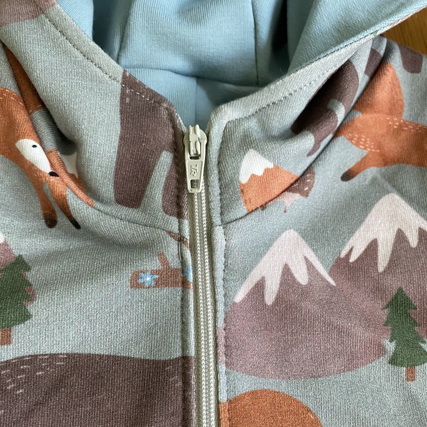 Rock Daisies - Warmer Fabric - Zip Up Snug-Alls