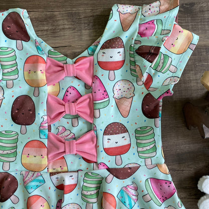 Christmas Friends - Green - Bow Back Dress