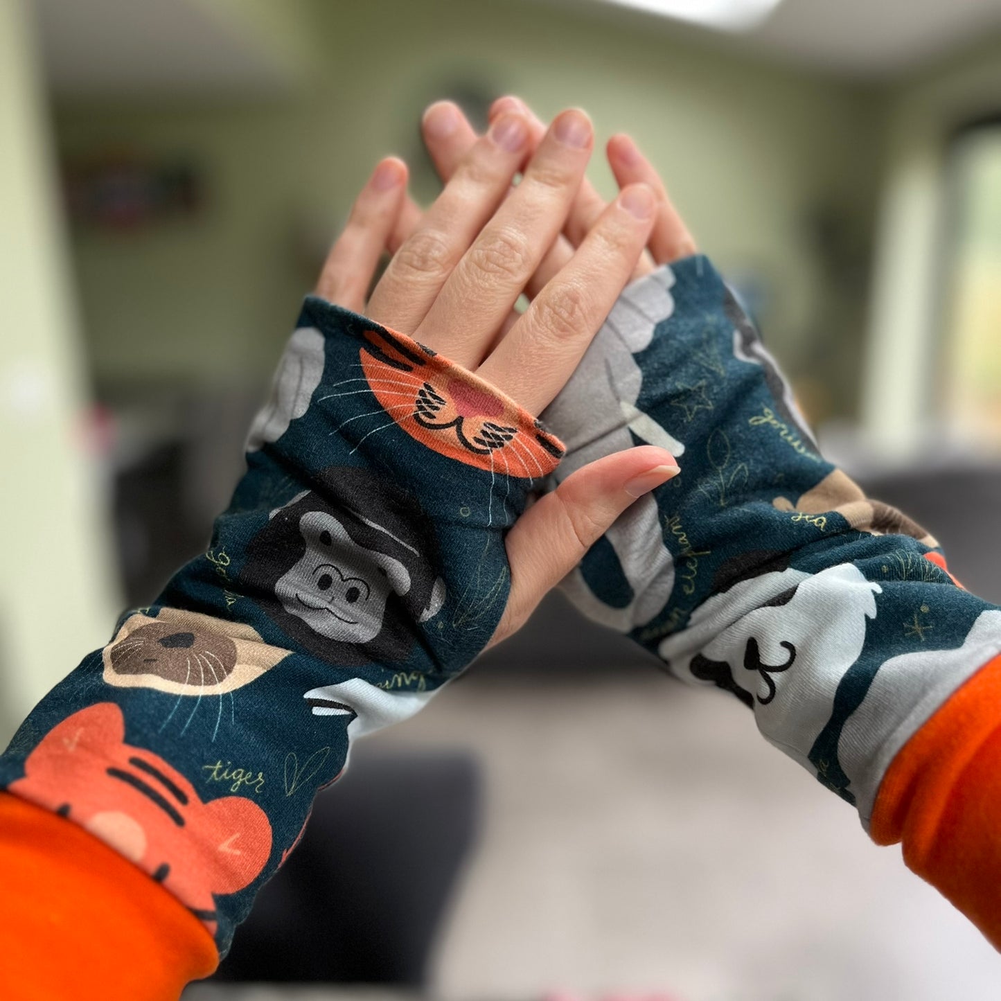 Wrist Warmers (warmer fabrics)