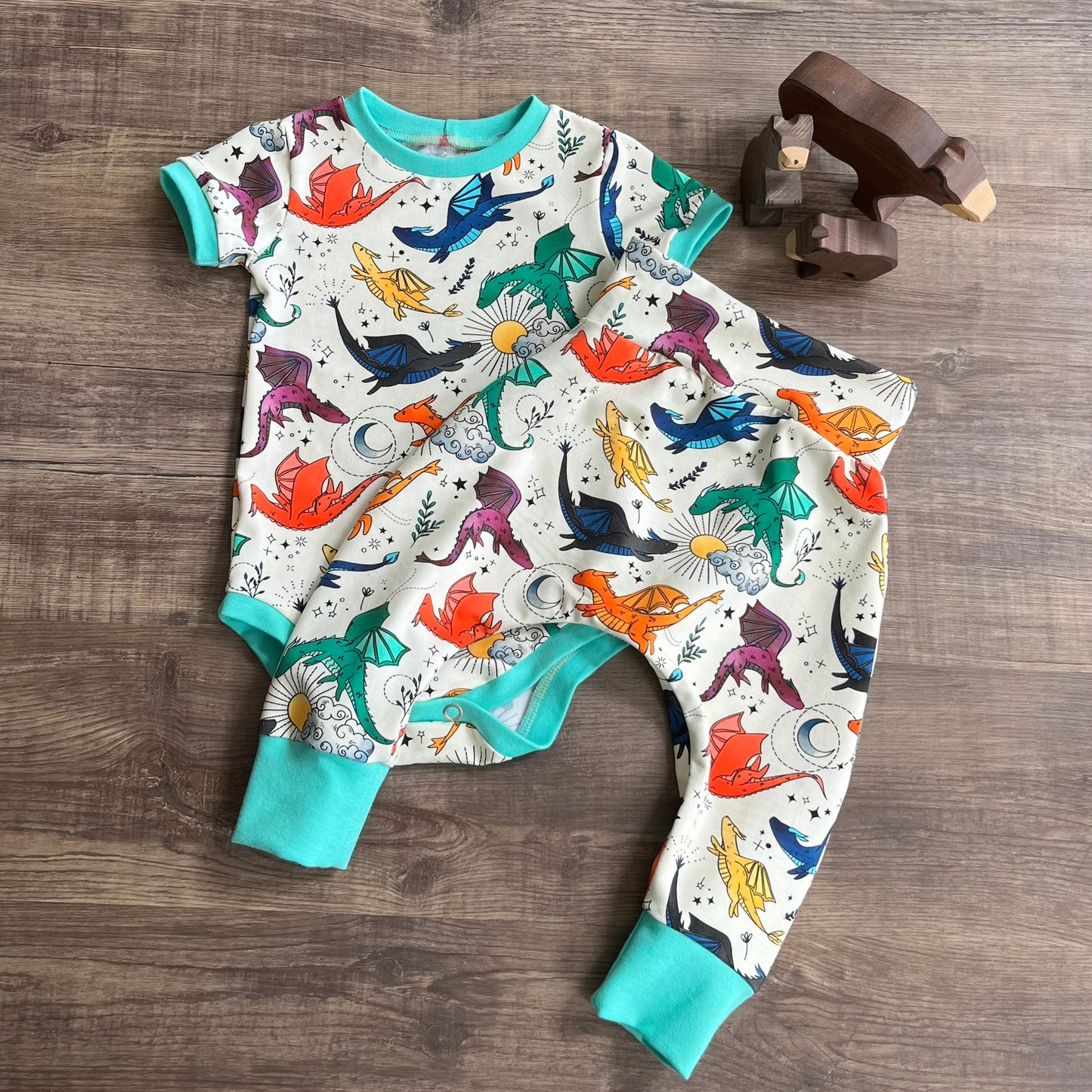 Dragons - Natural - bodysuit and harem set - 6-12m