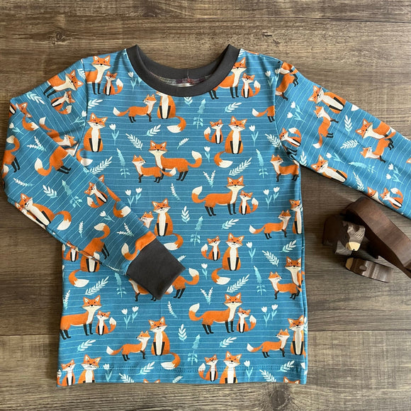 Leopard Spots - warmer fabric - Long Sleeve T-Shirts